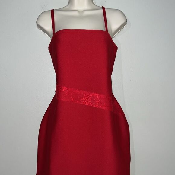 Venus Lace Detail Red Dress size XL - Picture 4 of 10